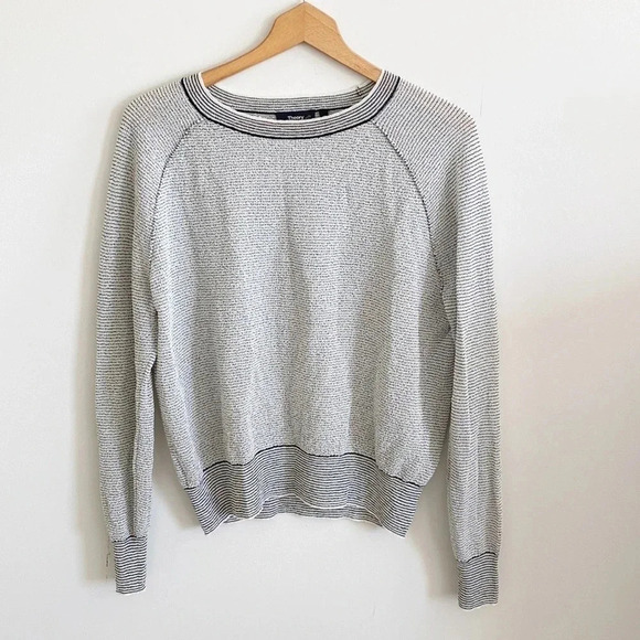 Theory Womens Gray/white stripe Crimp Knit long sleeve Pullover Top - Picture 3 of 8